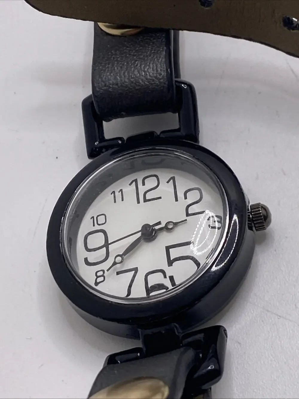 Womens Black Leather Long Wristwrap Watch New Battery